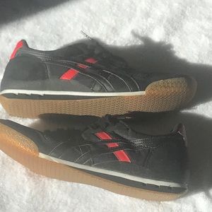 Onitsuka Tiger by ASICS US size 9 Black